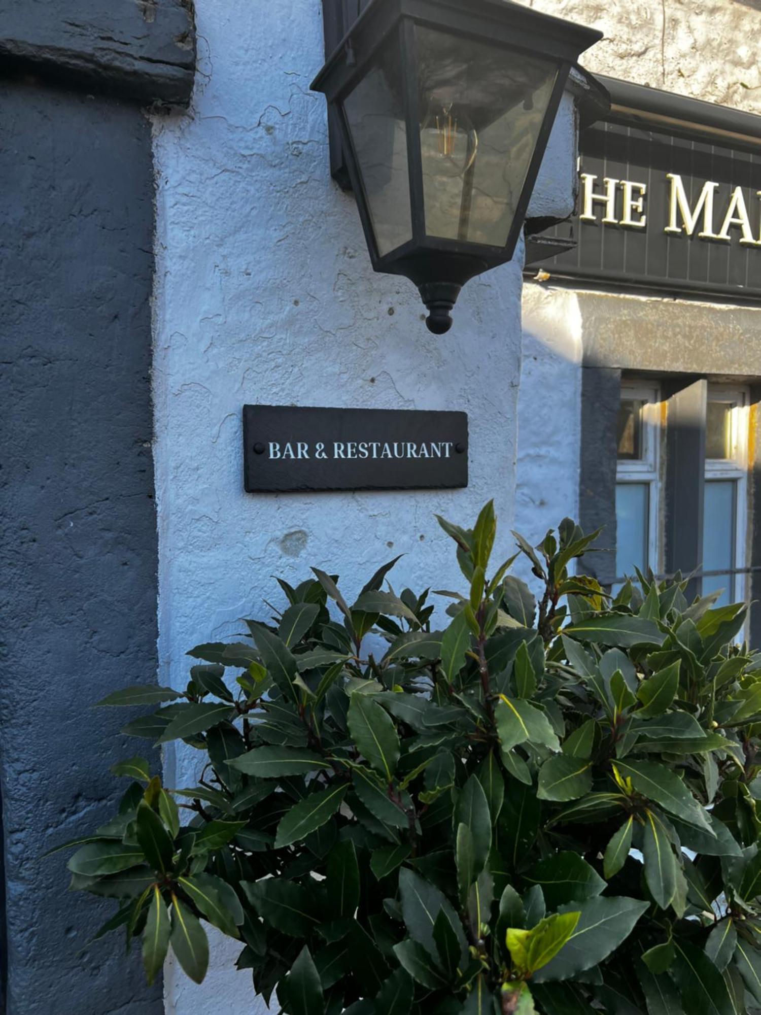 Отель The Marton Arms Инглтон Экстерьер фото